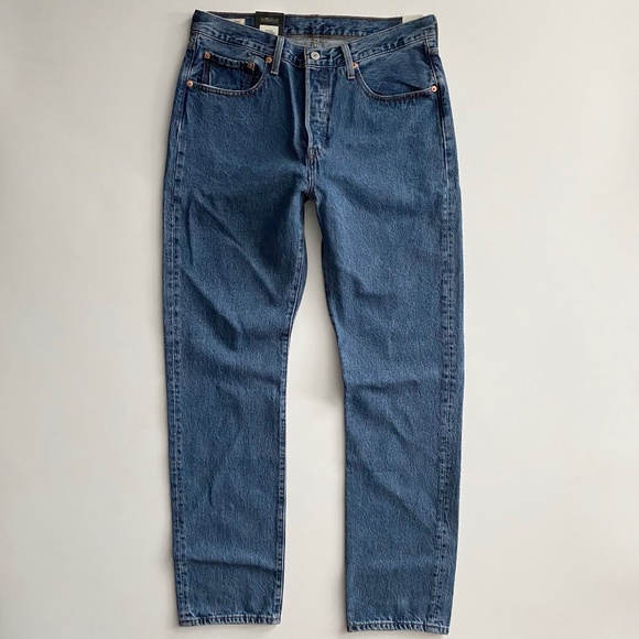 Levi's Premium Denim Jeans 125010438 501 Straight Leg Womens Jeans 31 x 32 - Picture 1 of 6